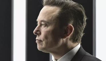 Илон Маск пообещал представить прорывное устройство, позволяющее видеть незрячим людям 